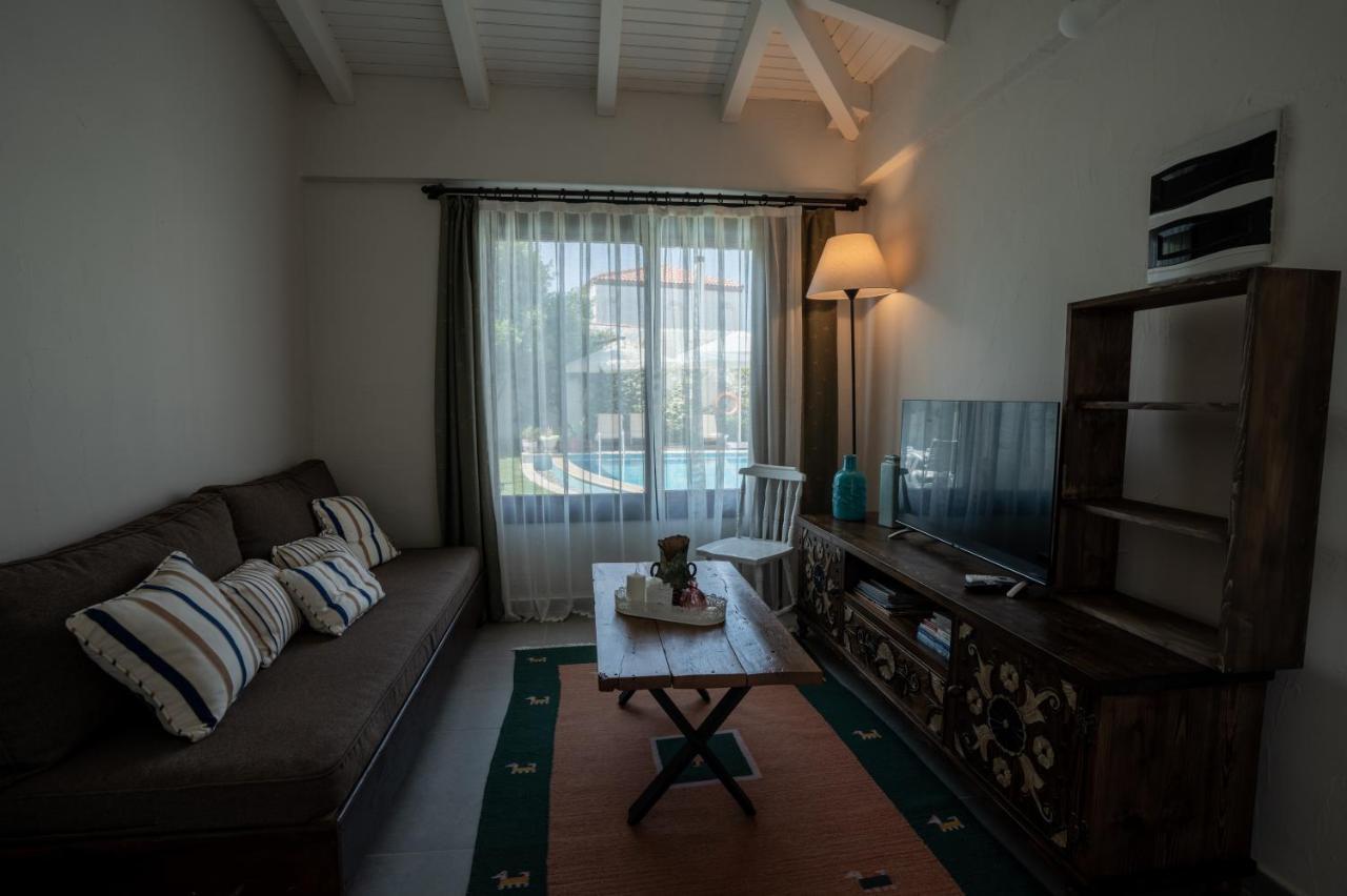Sedirli Ev Hotell Alaçatı Exteriör bild