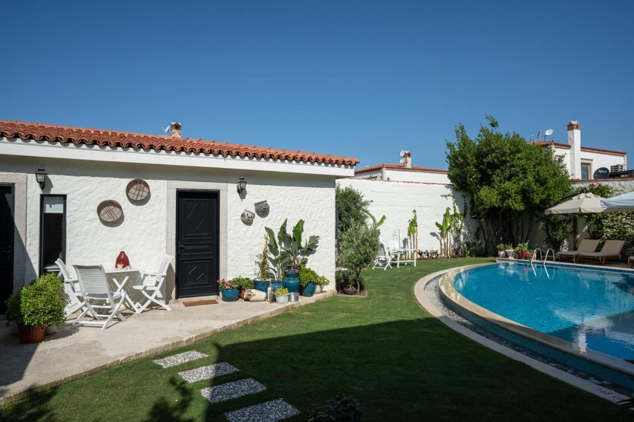 Sedirli Ev Hotell Alaçatı Exteriör bild