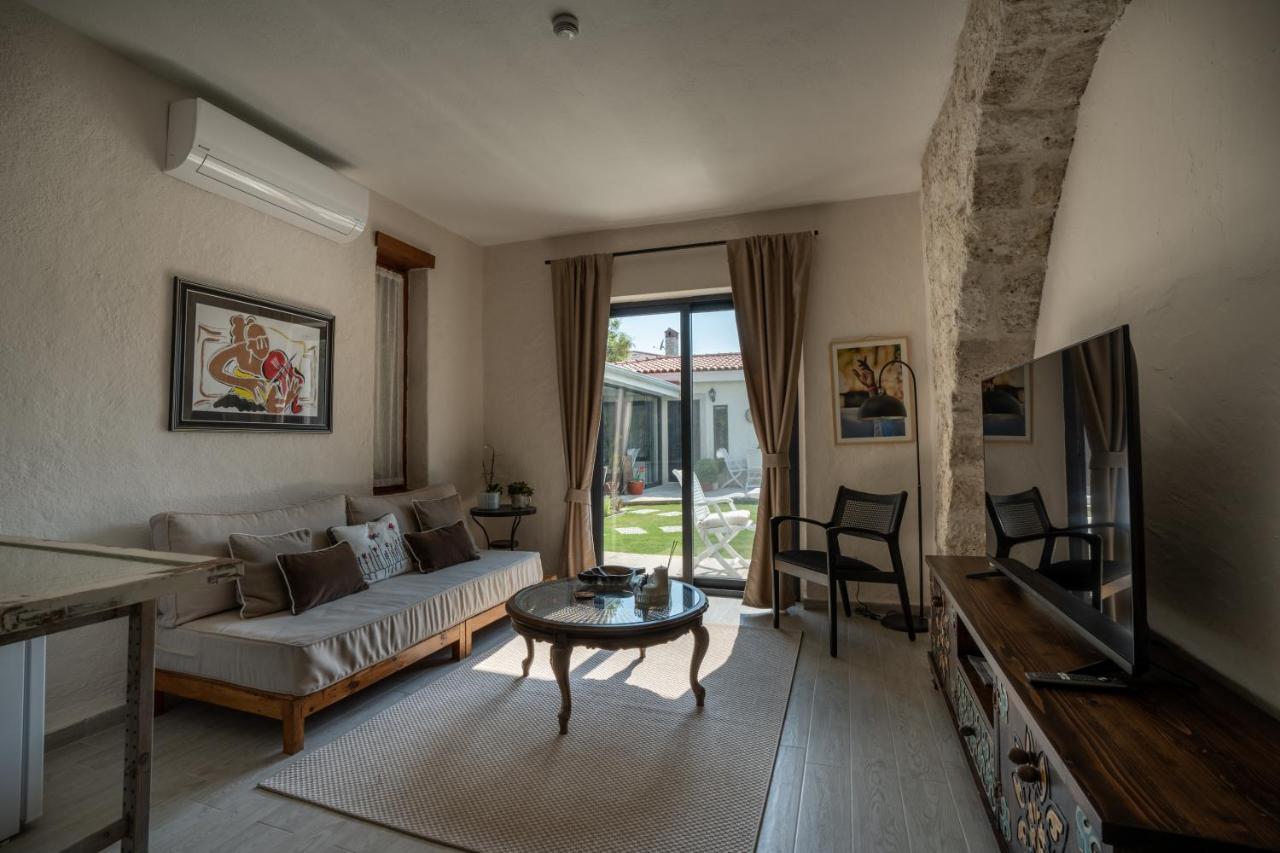 Sedirli Ev Hotell Alaçatı Exteriör bild
